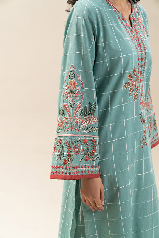 2 PIECE EMBROIDERED YARN DYED SUIT (PRET)