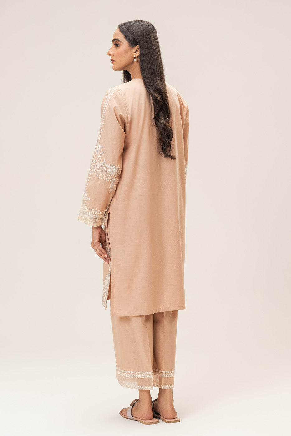 2 PIECE EMBROIDERED LAWN SUIT (PRET)