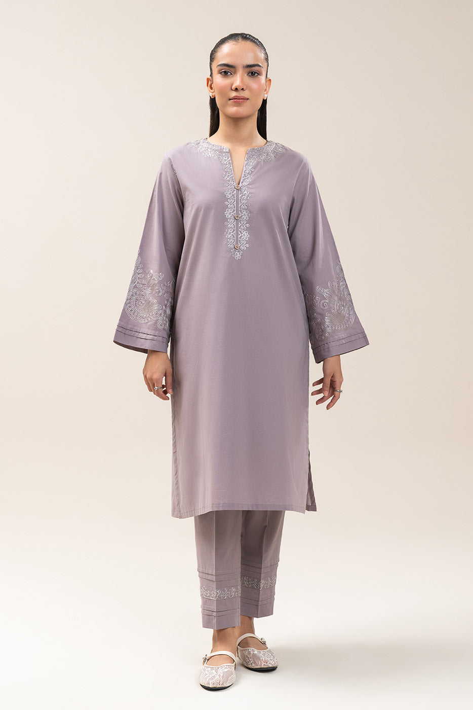2 PIECE EMBROIDERED LAWN SUIT (PRET)