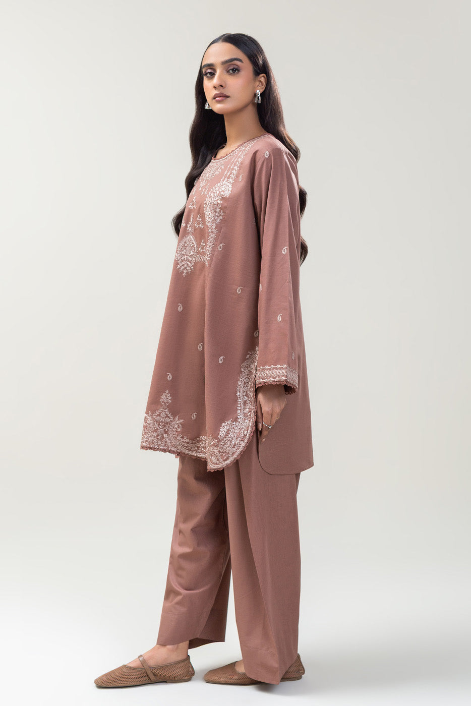 2 PIECE EMBROIDERED LAWN SUIT (PRET)