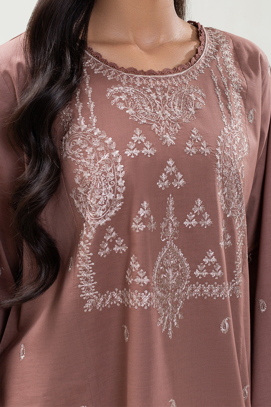 2 PIECE EMBROIDERED LAWN SUIT (PRET)