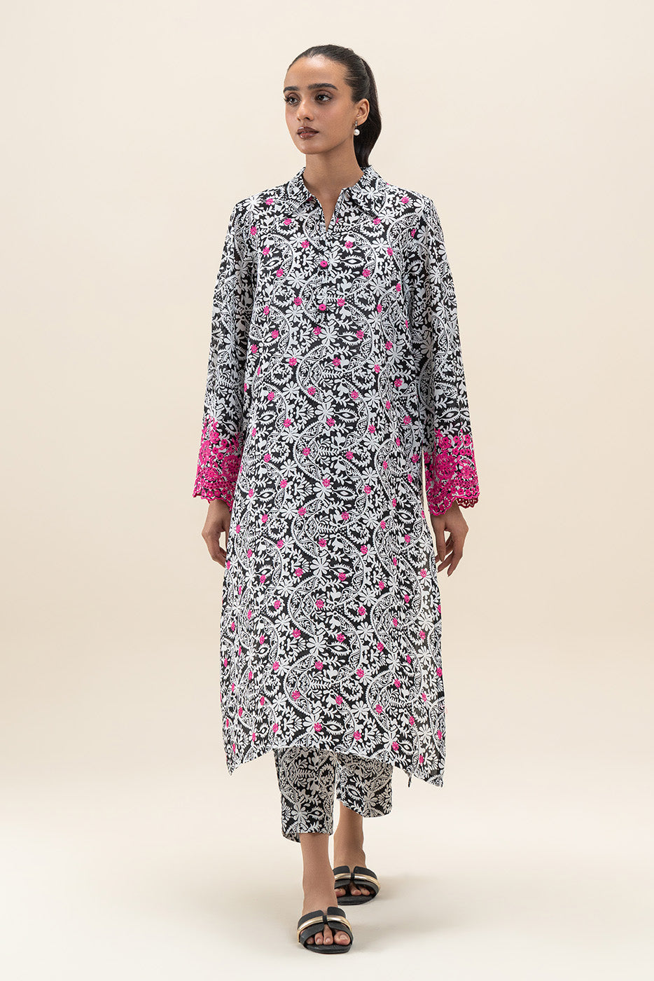 2 PIECE PRINTED LAWN SUIT (PRET)