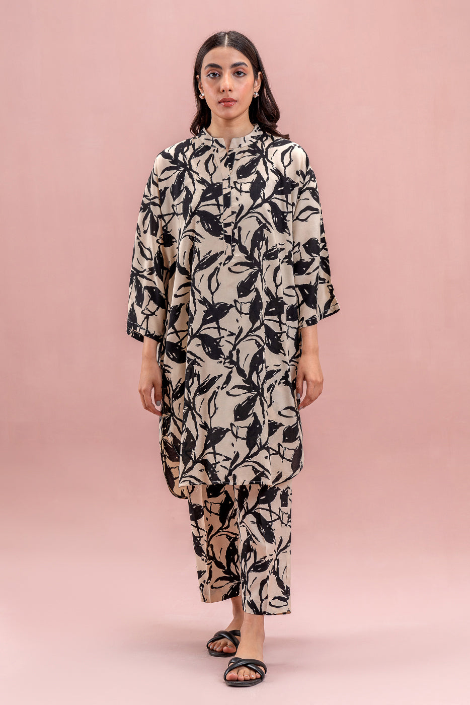 2 PIECE PRINTED VISCOSE SUIT (PRET)