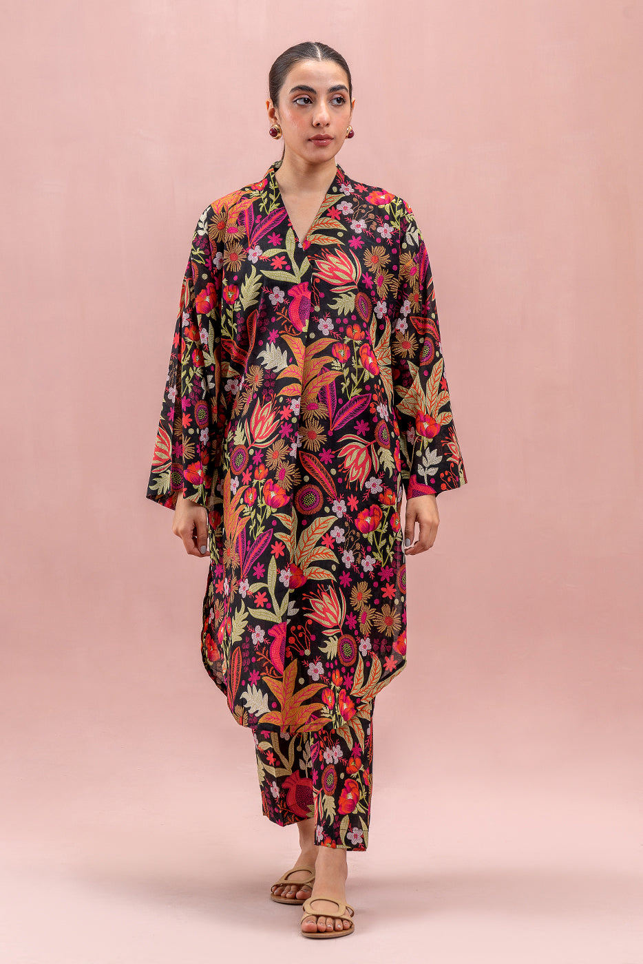 2 PIECE PRINTED LAWN SUIT (PRET)