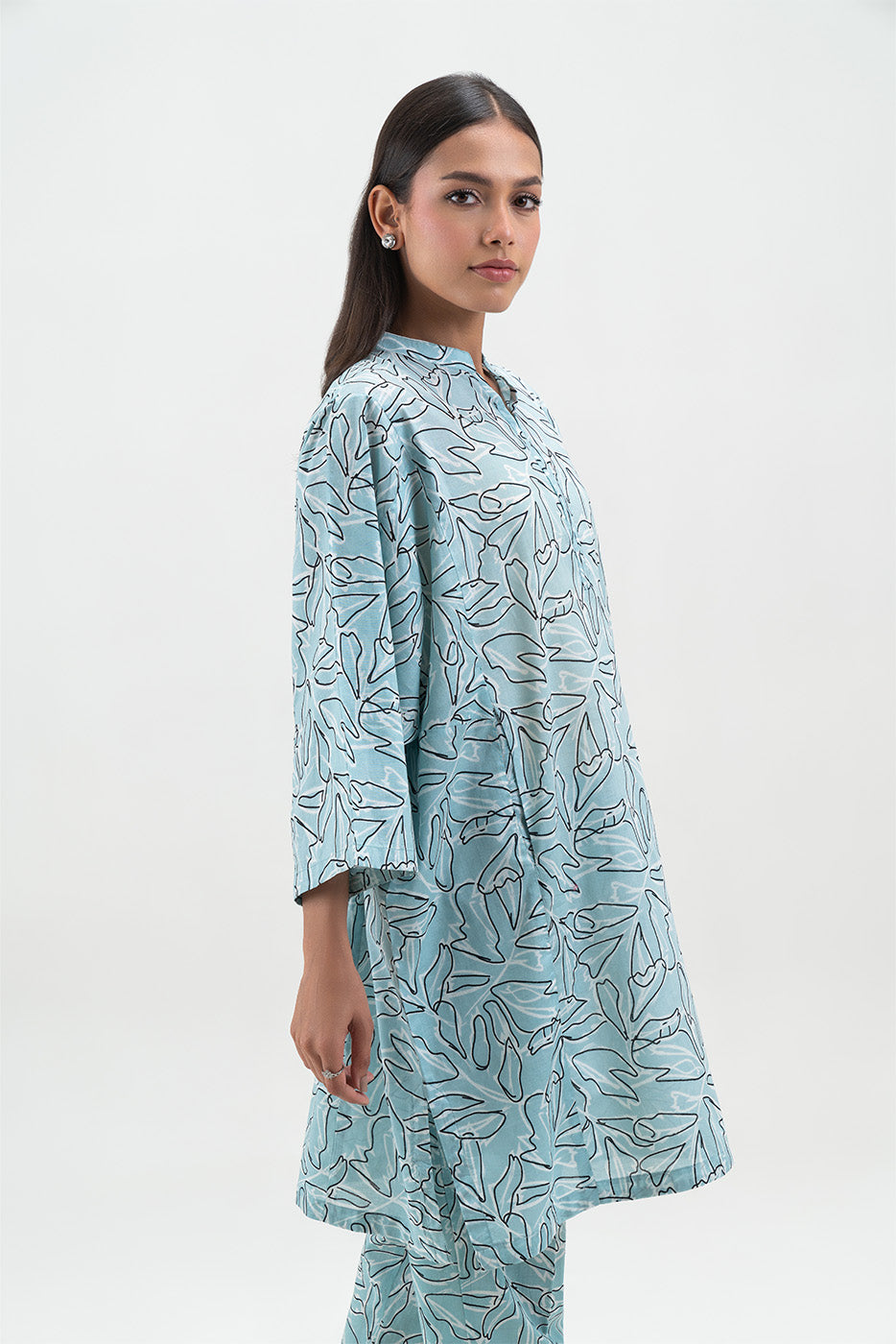 2 PIECE PRINTED LAWN SUIT (PRET)