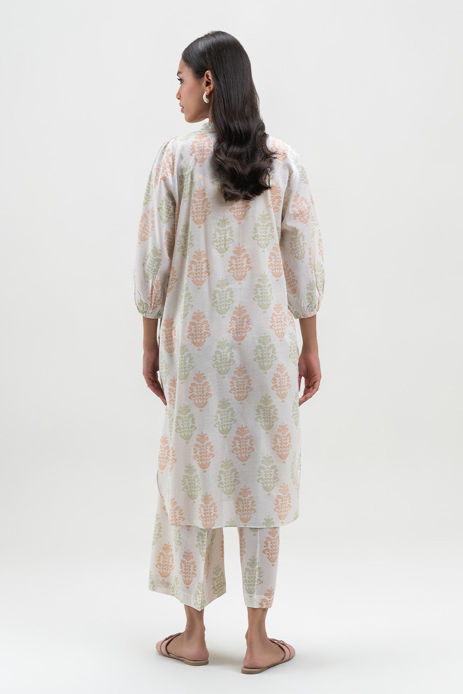 2 PIECE PRINTED LAWN SUIT (PRET)