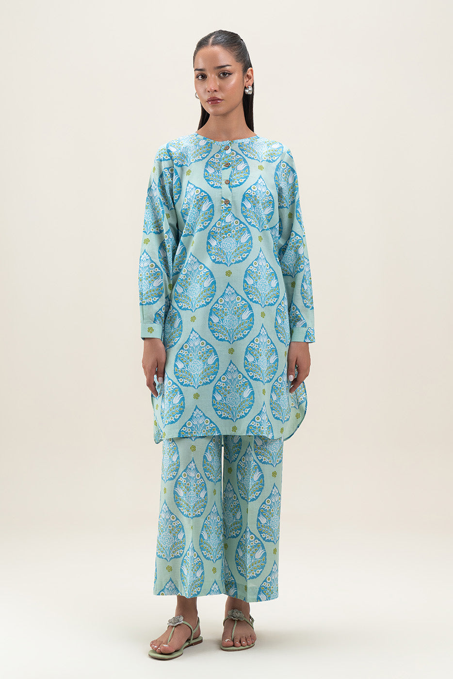 2 PIECE PRINTED LAWN SUIT (PRET)