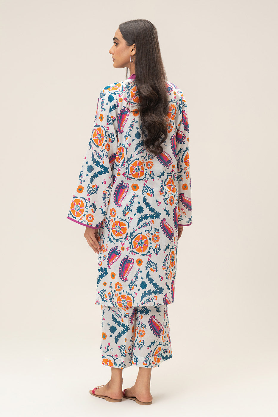 2 PIECE PRINTED LAWN SUIT (PRET)