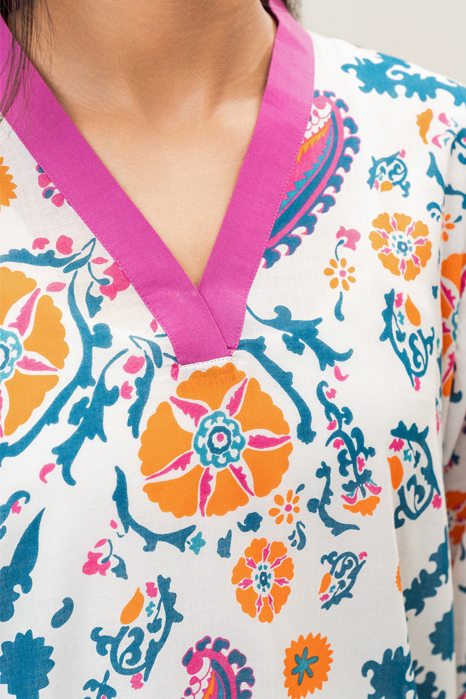 2 PIECE PRINTED LAWN SUIT (PRET)