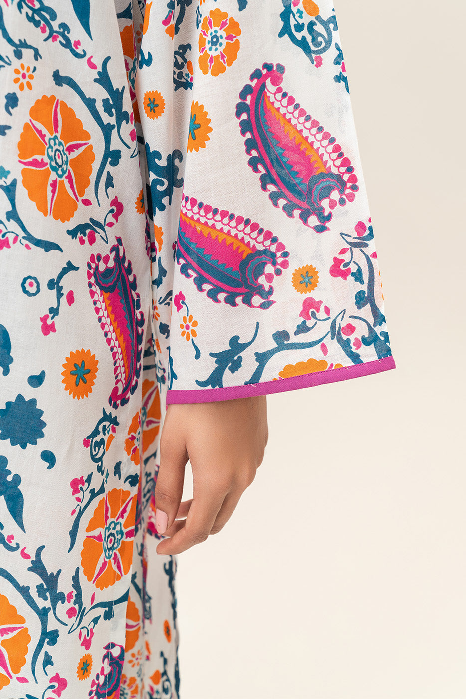2 PIECE PRINTED LAWN SUIT (PRET)