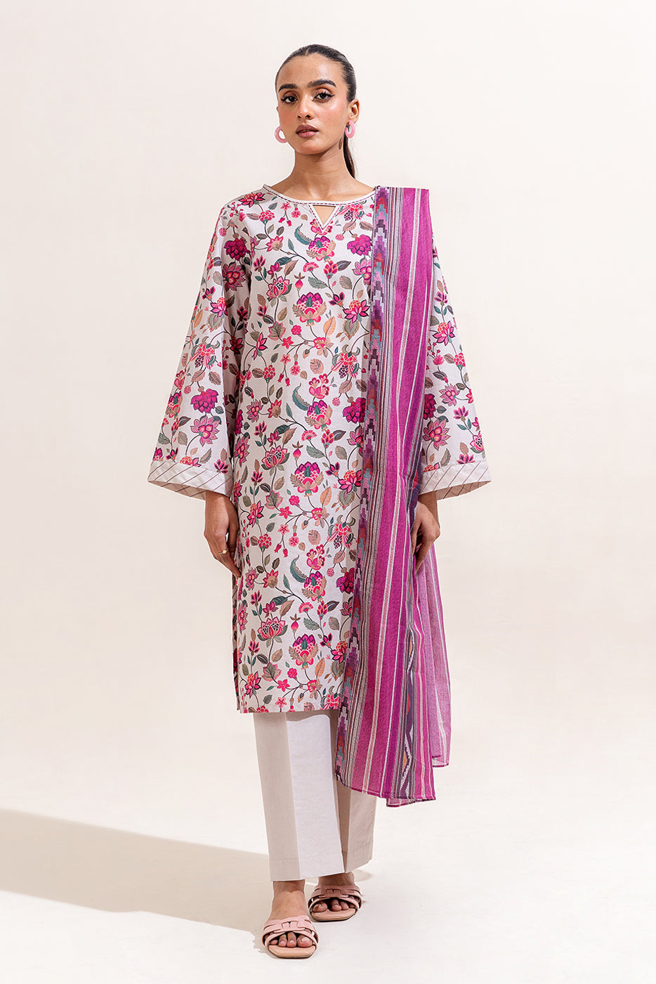 3 PIECE PRINTED LAWN SUIT-BAROQUE PINK (UNSTITCHED)