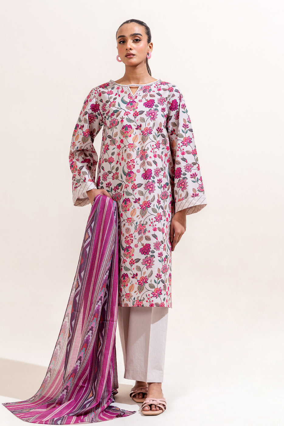 3 PIECE PRINTED LAWN SUIT-BAROQUE PINK (UNSTITCHED)