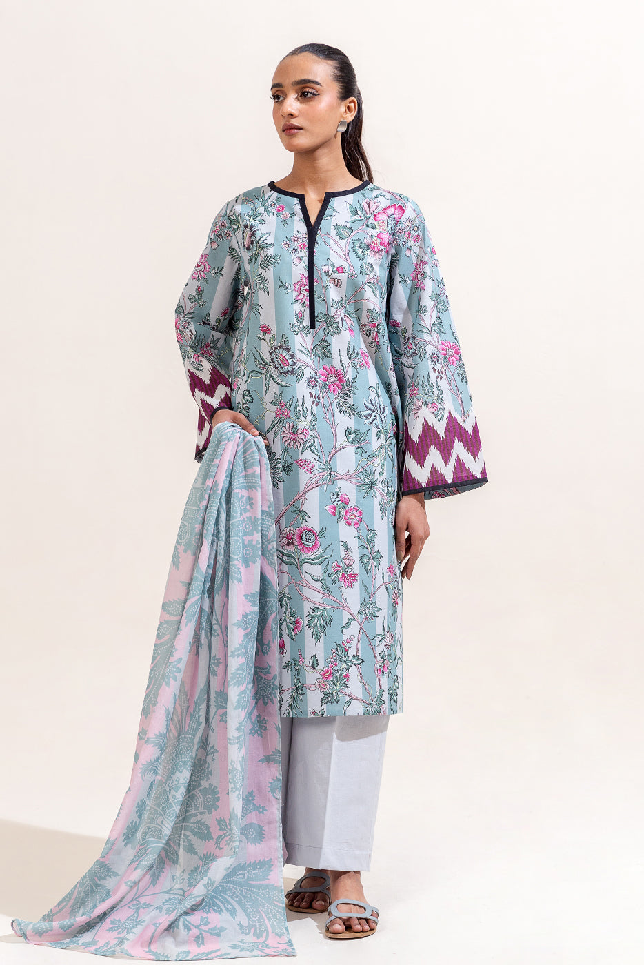 3 PIECE PRINTED LAWN SUIT-CLOUD BLUE (UNSTITCHED)