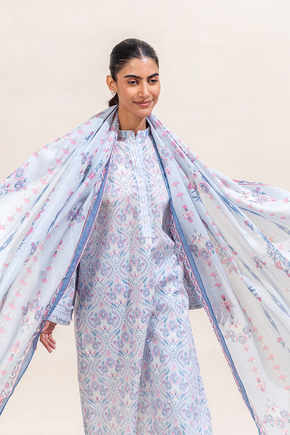 3 PIECE PRINTED LAWN SUIT-BLUE HUES (UNSTITCHED)