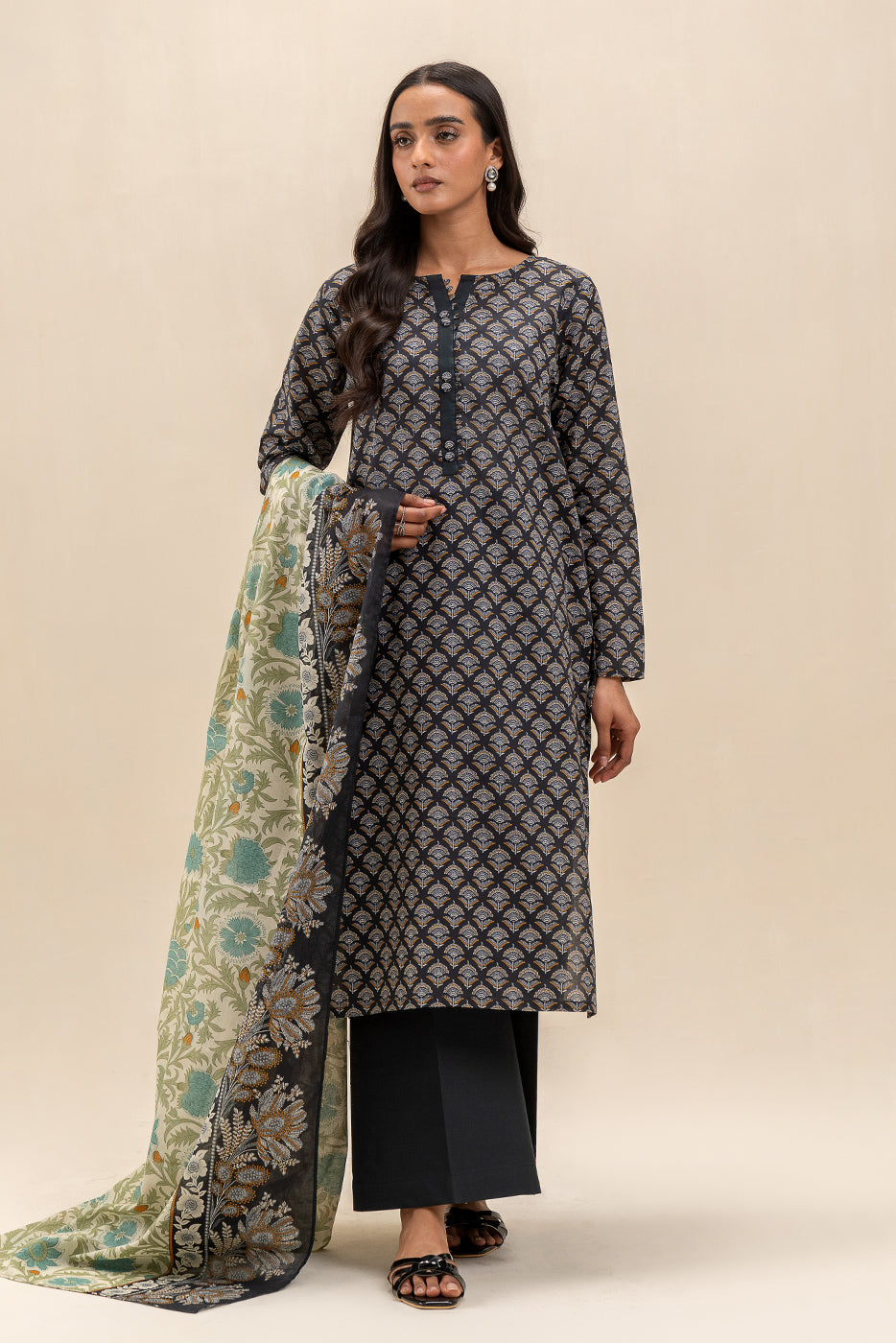 3 PIECE PRINTED LAWN SUIT-SABLE ASH (UNSTITCHED)