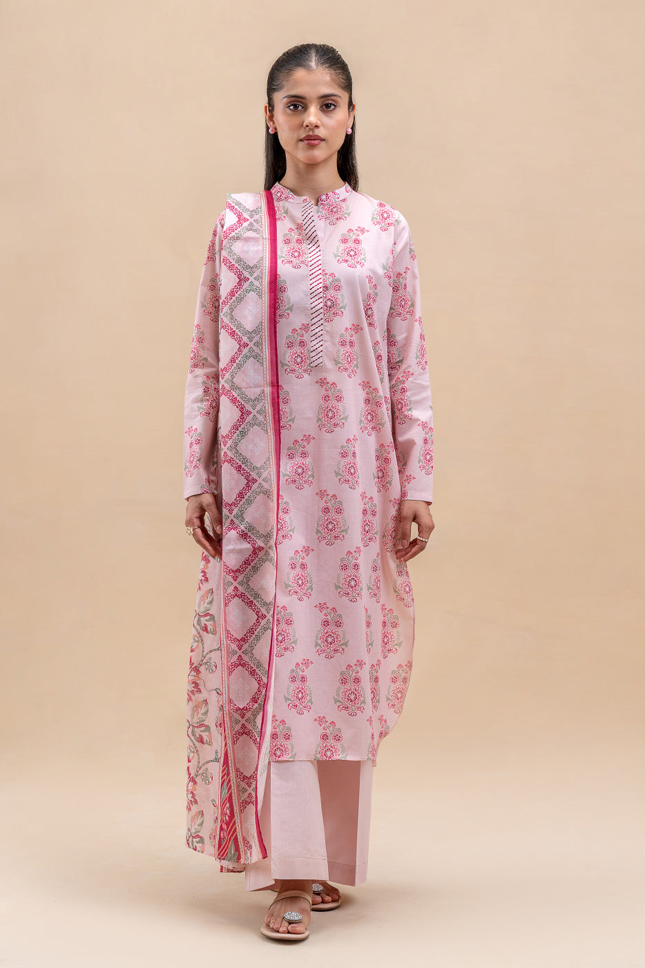 3 PIECE PRINTED LAWN SUIT-PEACHY VERDANT (UNSTITCHED)