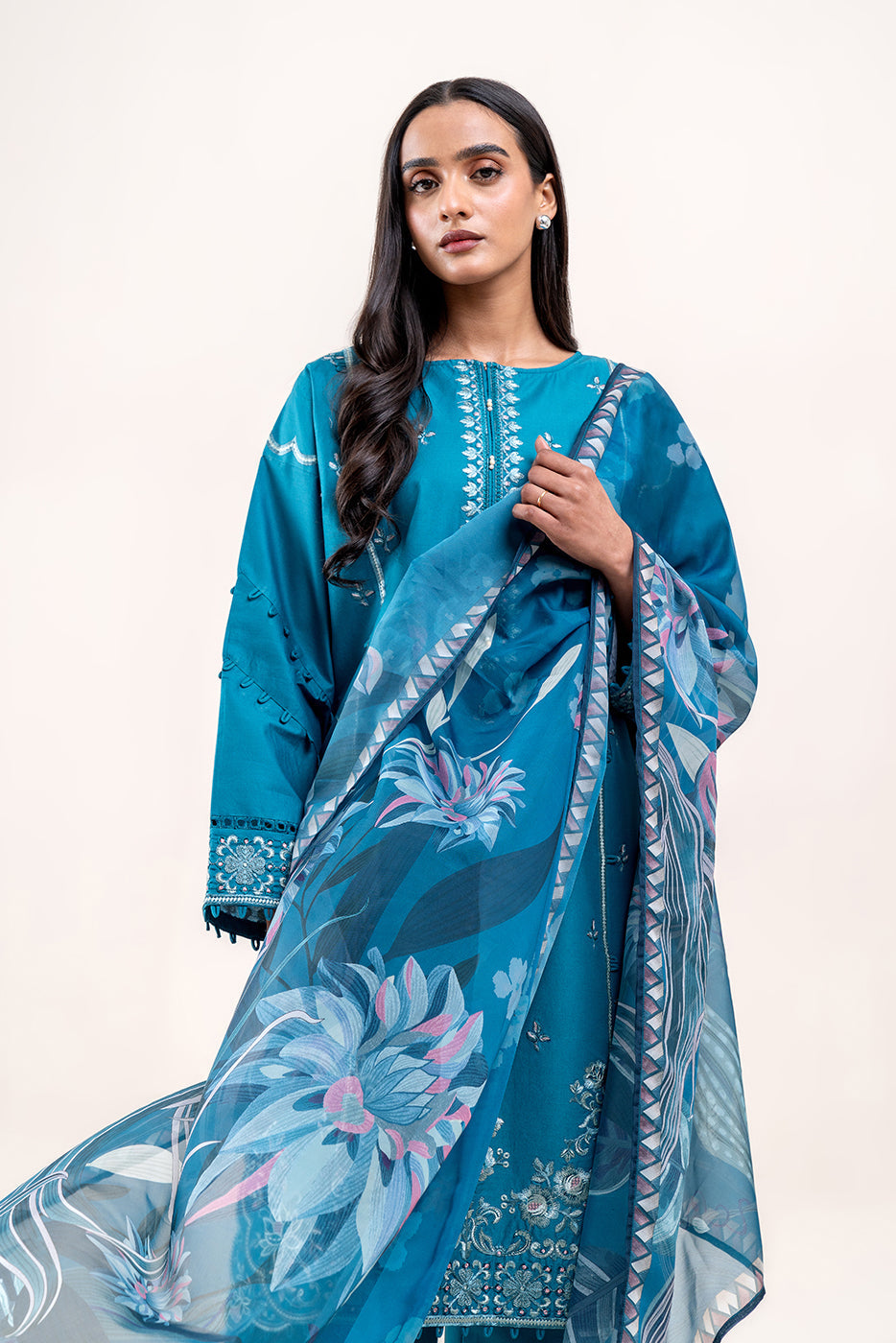 3 PIECE EMBROIDERED LAWN SUIT-MIDNIGHT FROST (UNSTITCHED)