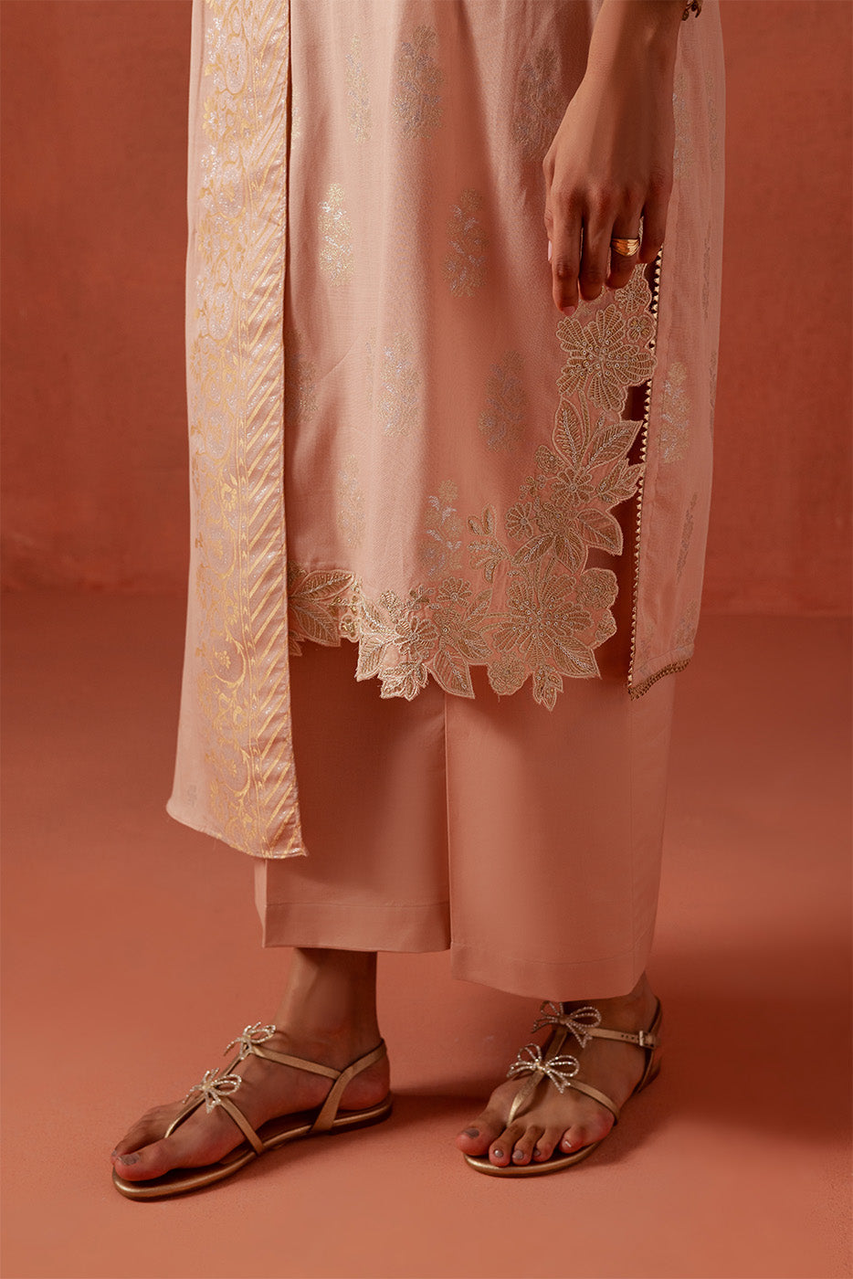3 PIECE EMBROIDERED LUREX JACQUARAD  SUIT-BLUSH MELLOW