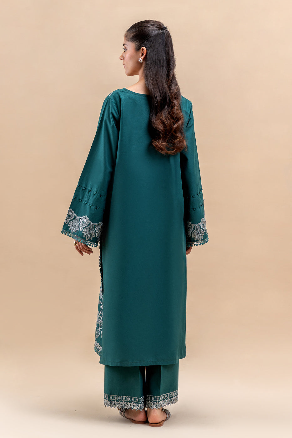 2 PIECE EMBROIDERED LAWN SUIT-OLIVE STALK (UNSTITCHED)