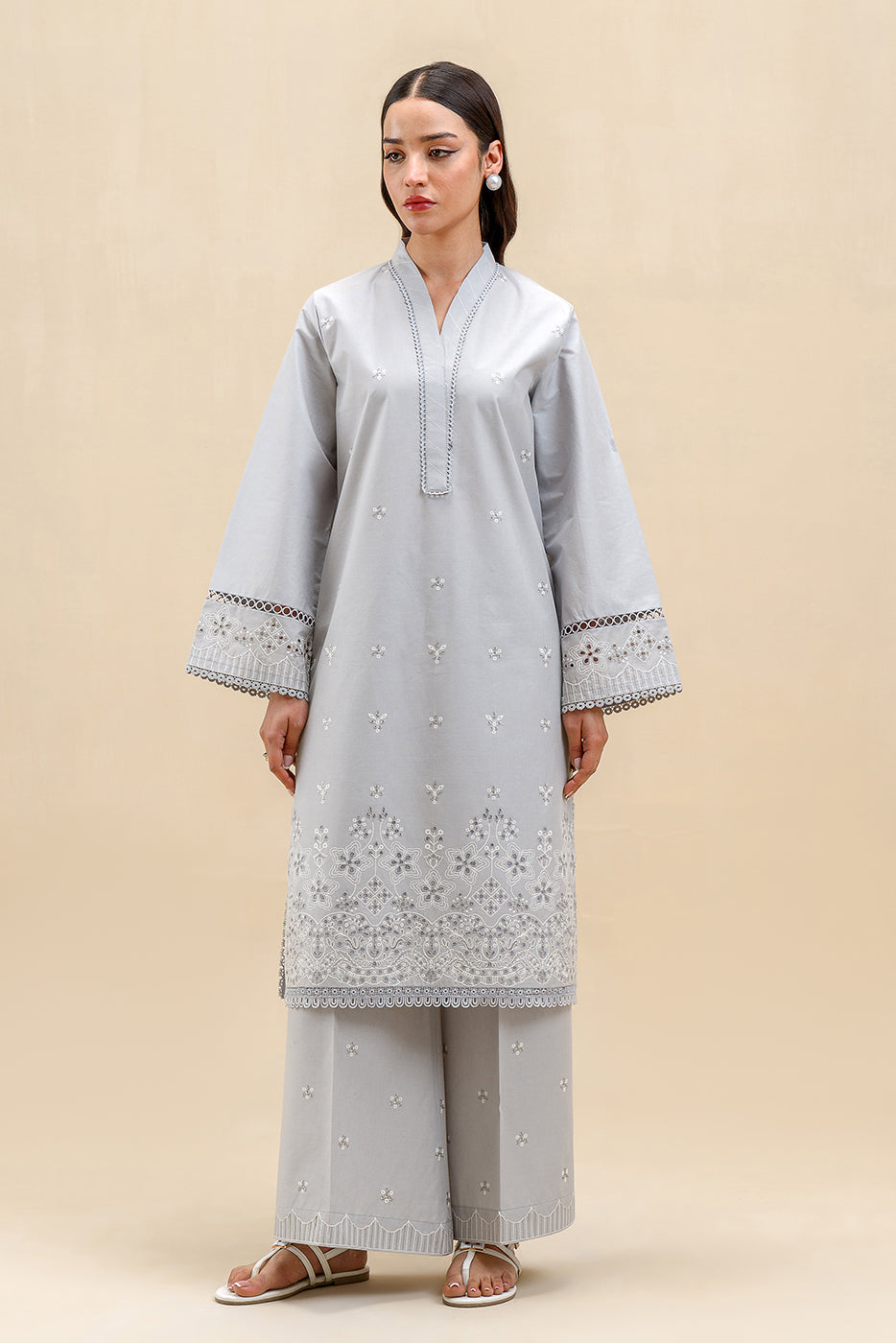 2 PIECE EMBROIDERED LAWN SUIT-DUSTY MIST (UNSTITCHED)