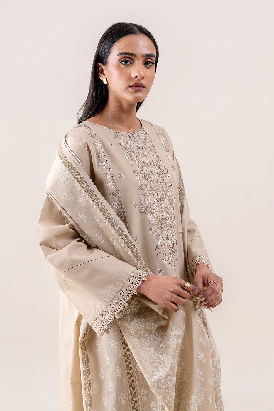 2 PIECE EMBROIDERED LAWN SUIT-ORNATE TAN (UNSTITCHED)