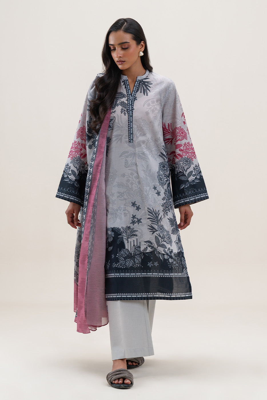 3 PIECE PRINTED LAWN SUIT-ROSY TIMBER (UNSTITCHED)
