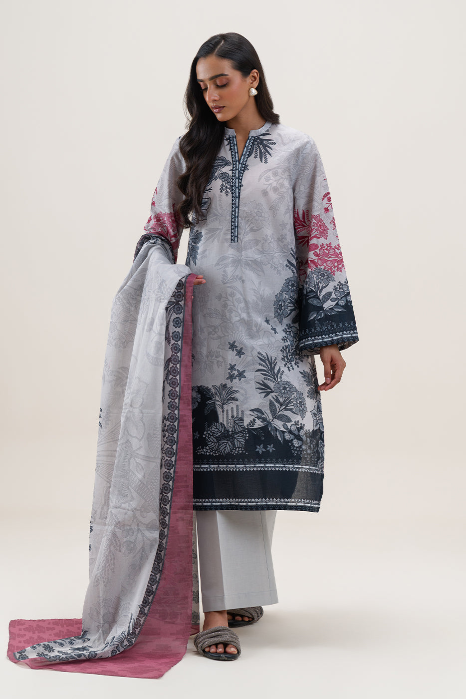 3 PIECE PRINTED LAWN SUIT-ROSY TIMBER (UNSTITCHED)