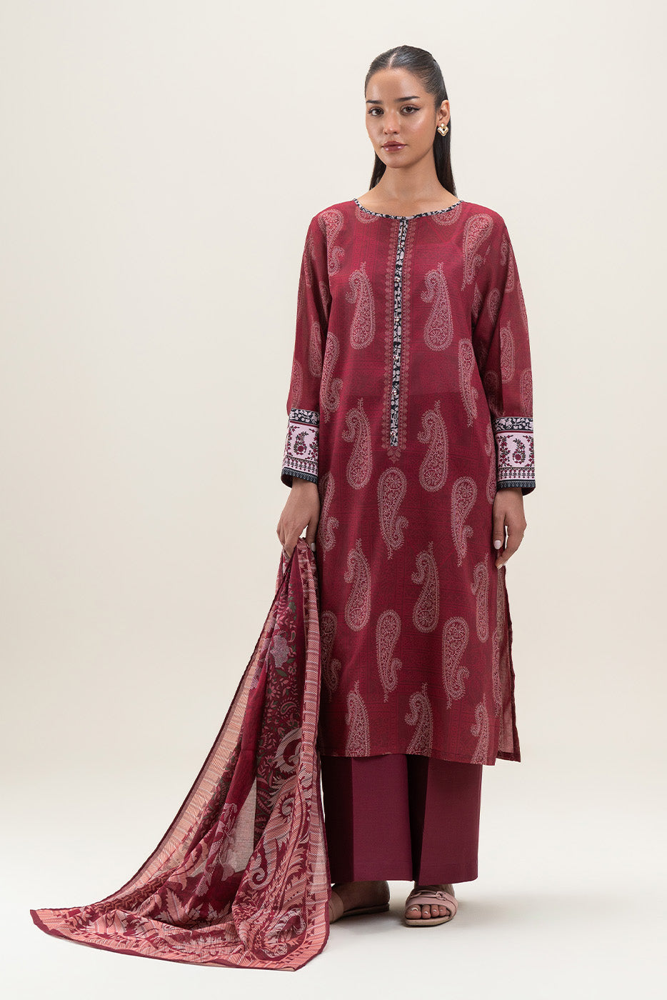 3 PIECE PRINTED LAWN SUIT-MALEFICENT MAROON (UNSTITCHED)