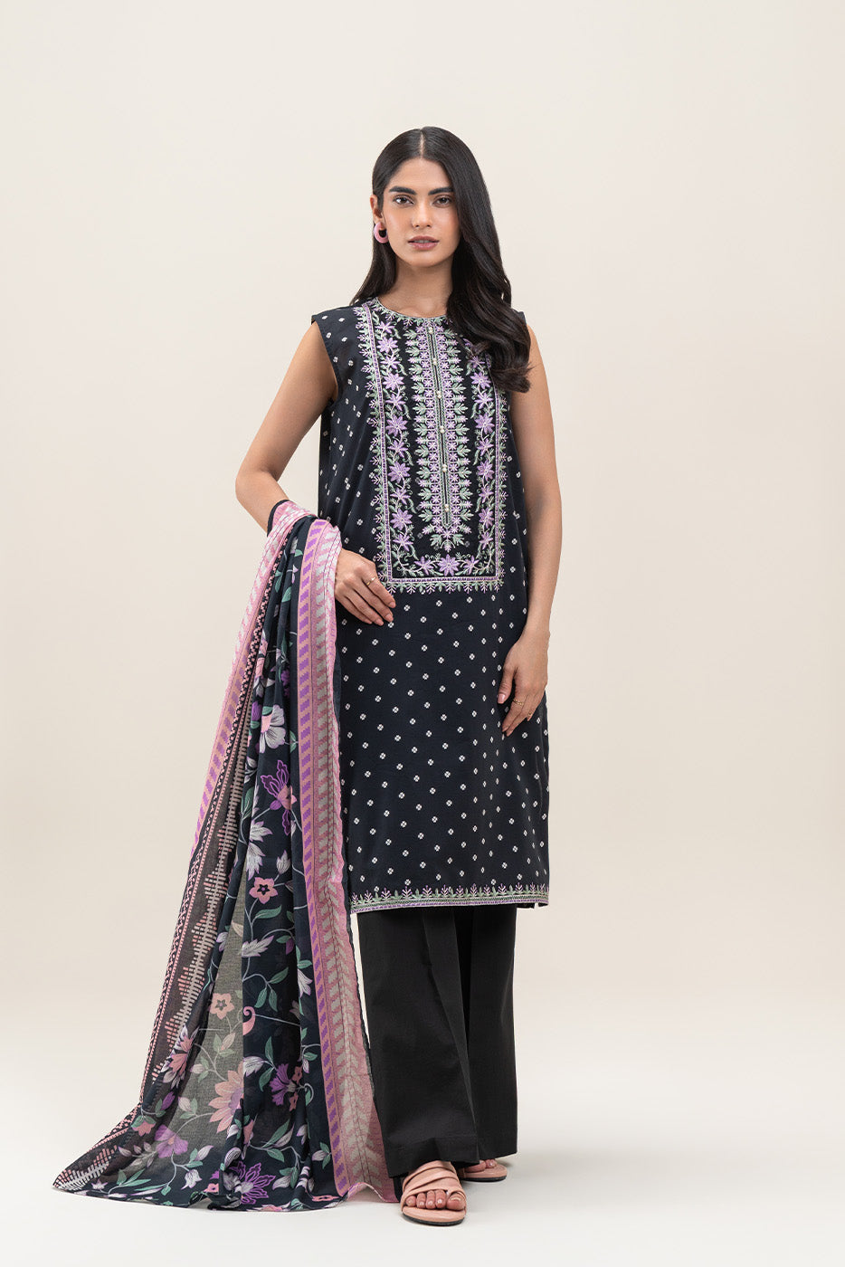 3 PIECE EMBROIDERED LAWN LAWN SUIT-PITCH MUSE (UNSTITCHED)