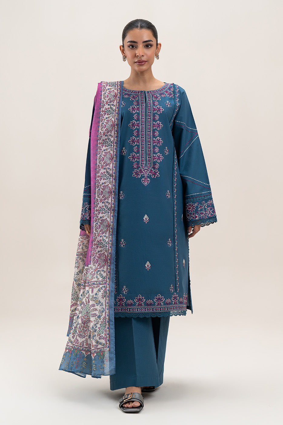 3 PIECE EMBROIDERED LAWN SUIT-AEGEAN MIST (UNSTITCHED)