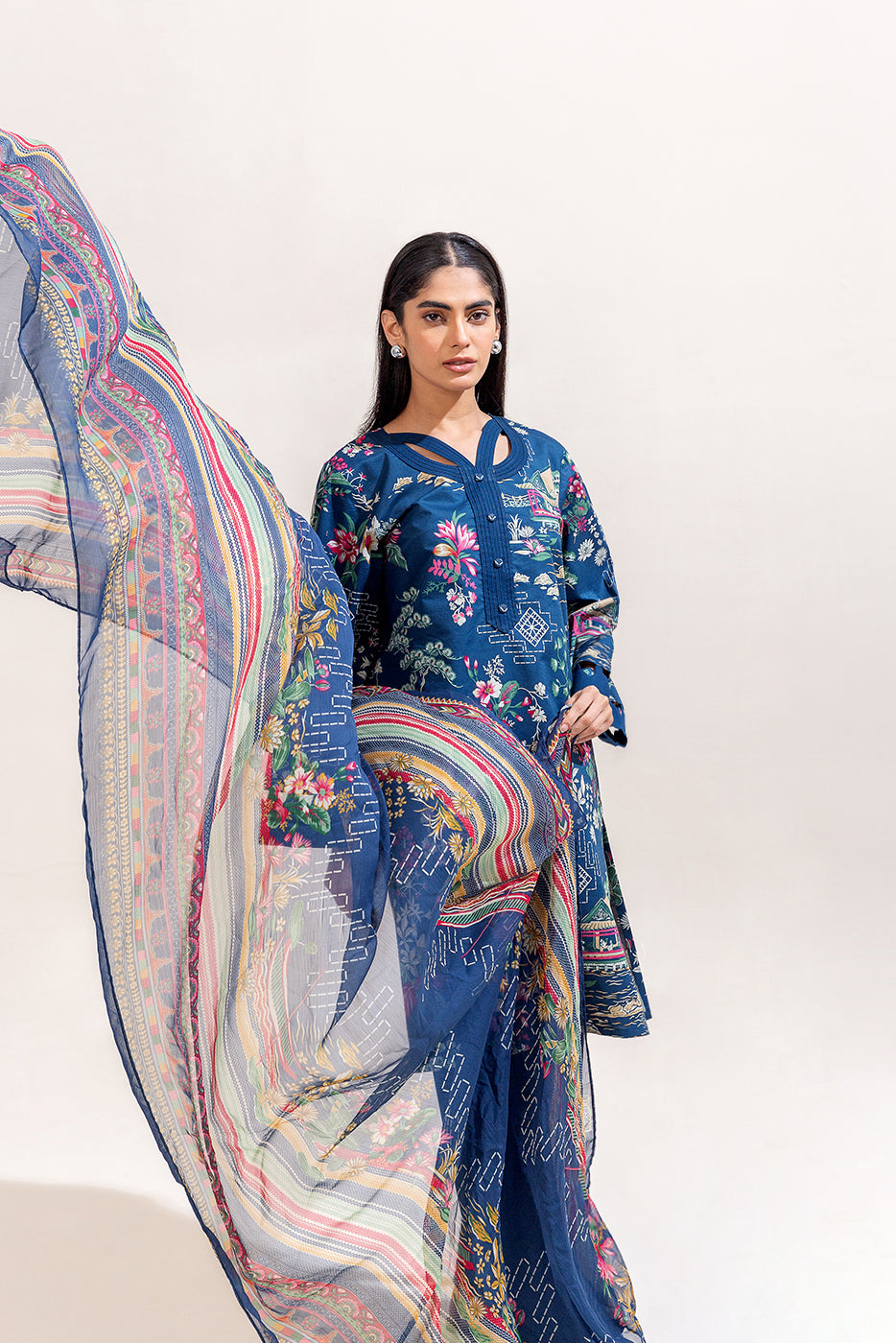 3 PIECE PRINTED LAWN SUIT-CERULEAN FLUORESCENCE (UNSTITCHED)