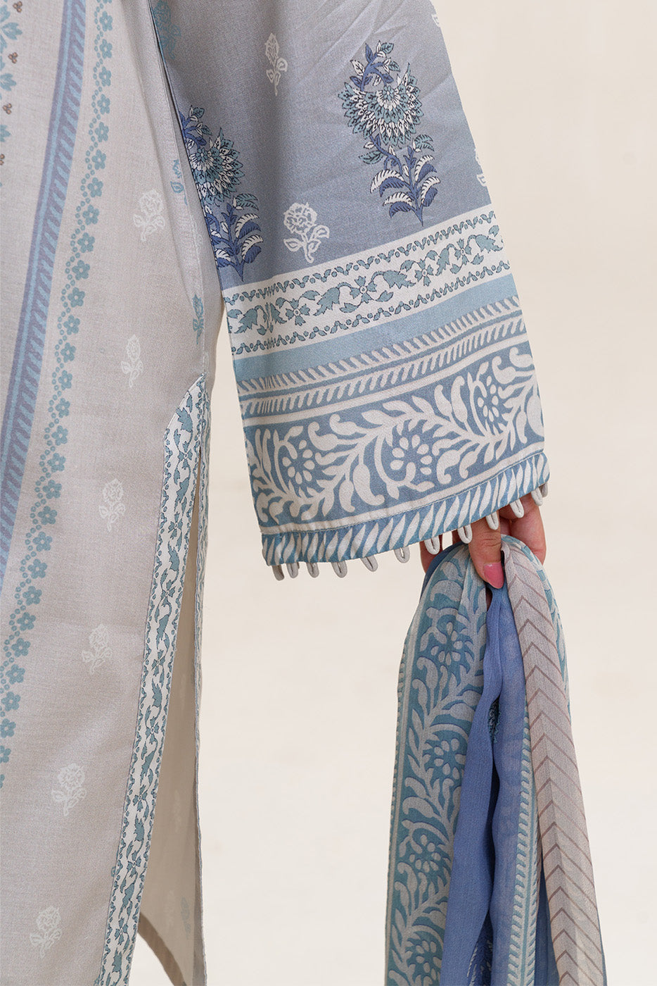 3 PIECE PRINTED LAWN SUIT-PASTEL PEARL (UNSTITCHED)