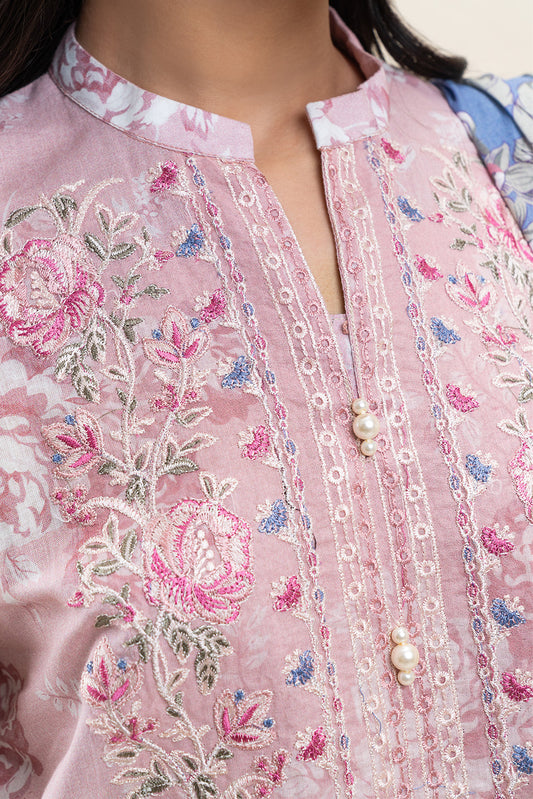 3 PIECE EMBROIDERED LAWN SUIT-SOFT ROUGE (UNSTITCHED)