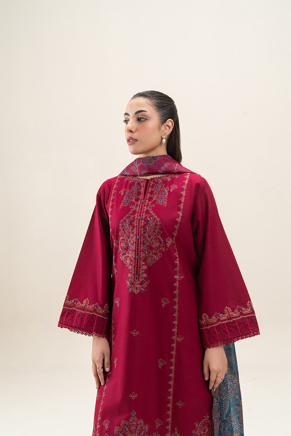 3 PIECE EMBROIDERED LAWN SUIT-SCARLET GLOW (UNSTITCHED)