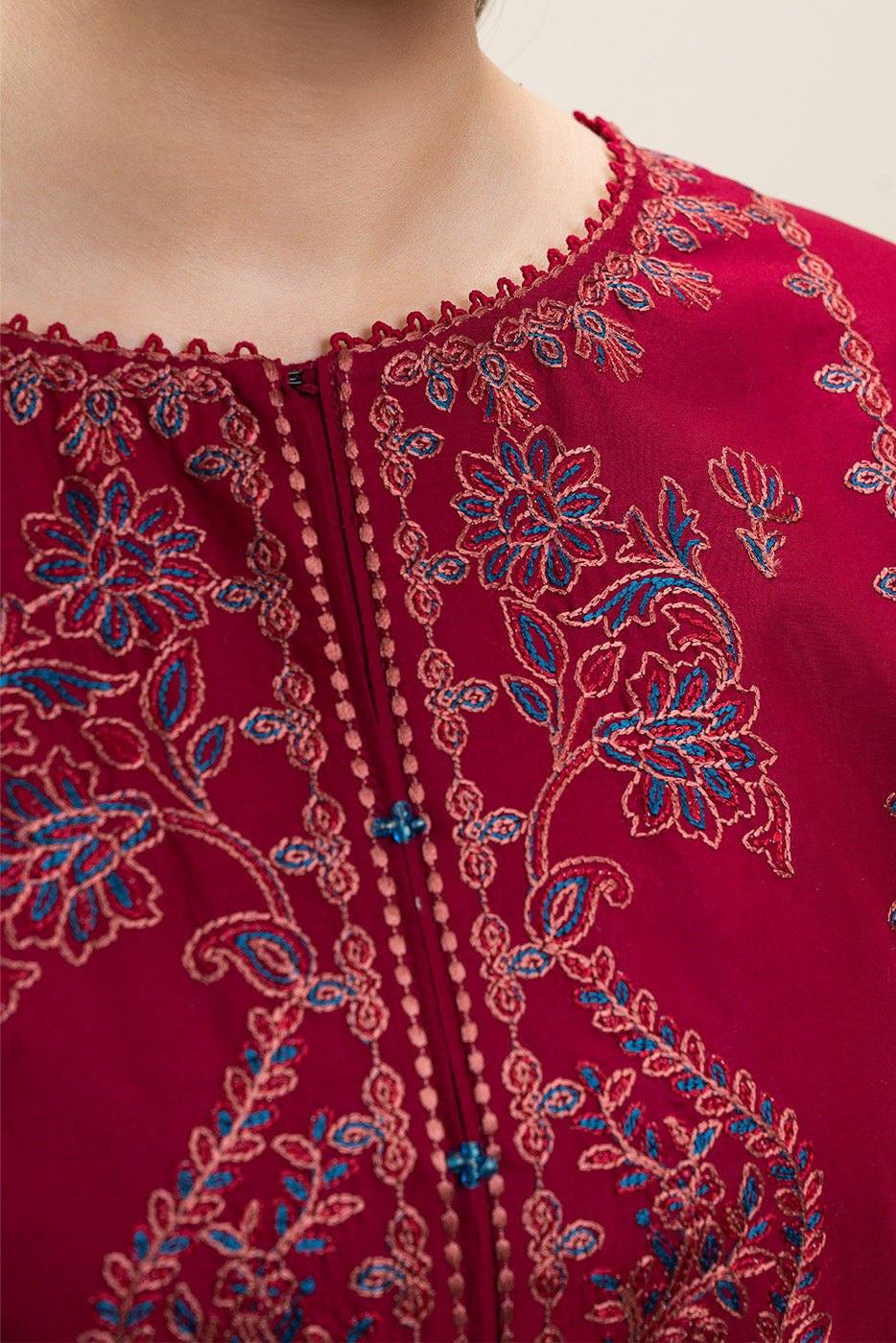 3 PIECE EMBROIDERED LAWN SUIT-SCARLET GLOW (UNSTITCHED)