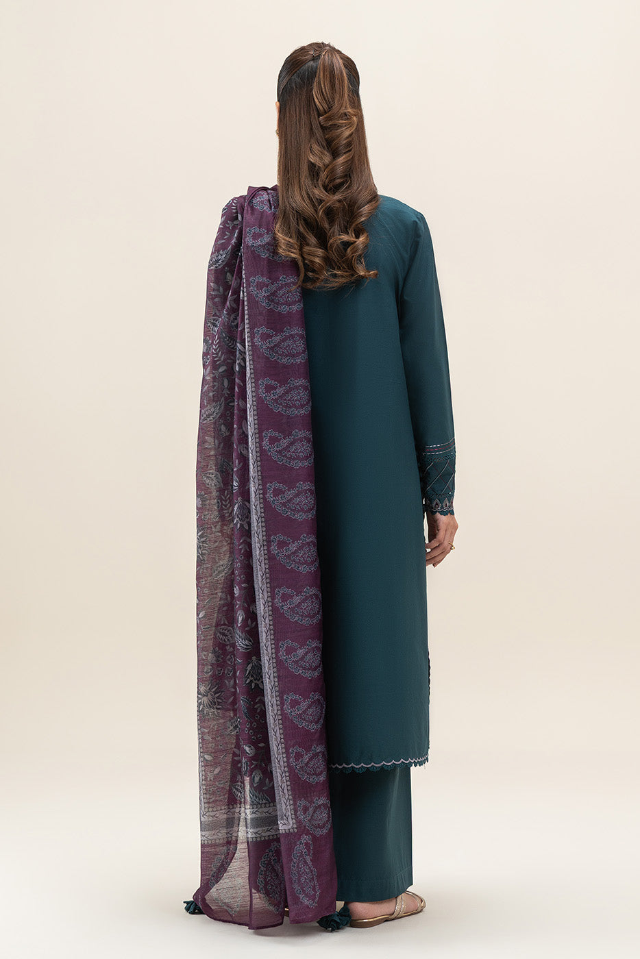 3 PIECE EMBROIDERED LAWN SUIT-PEACOCK PLUM (UNSTITCHED)