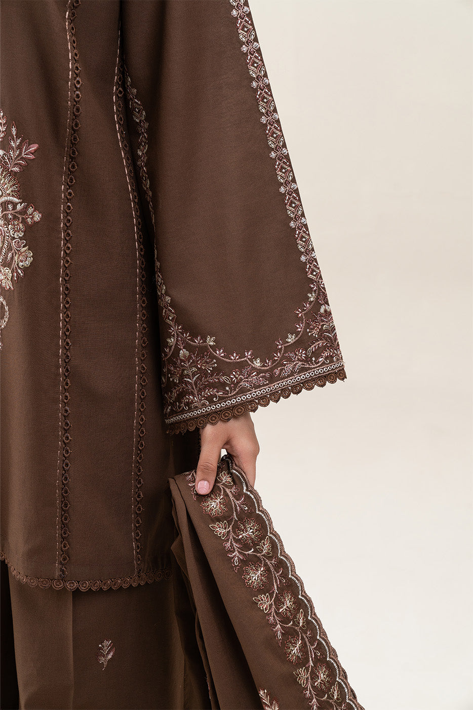 3 PIECE EMBROIDERED LAWN SUIT-RUSTIC BRONZE (UNSTITCHED)