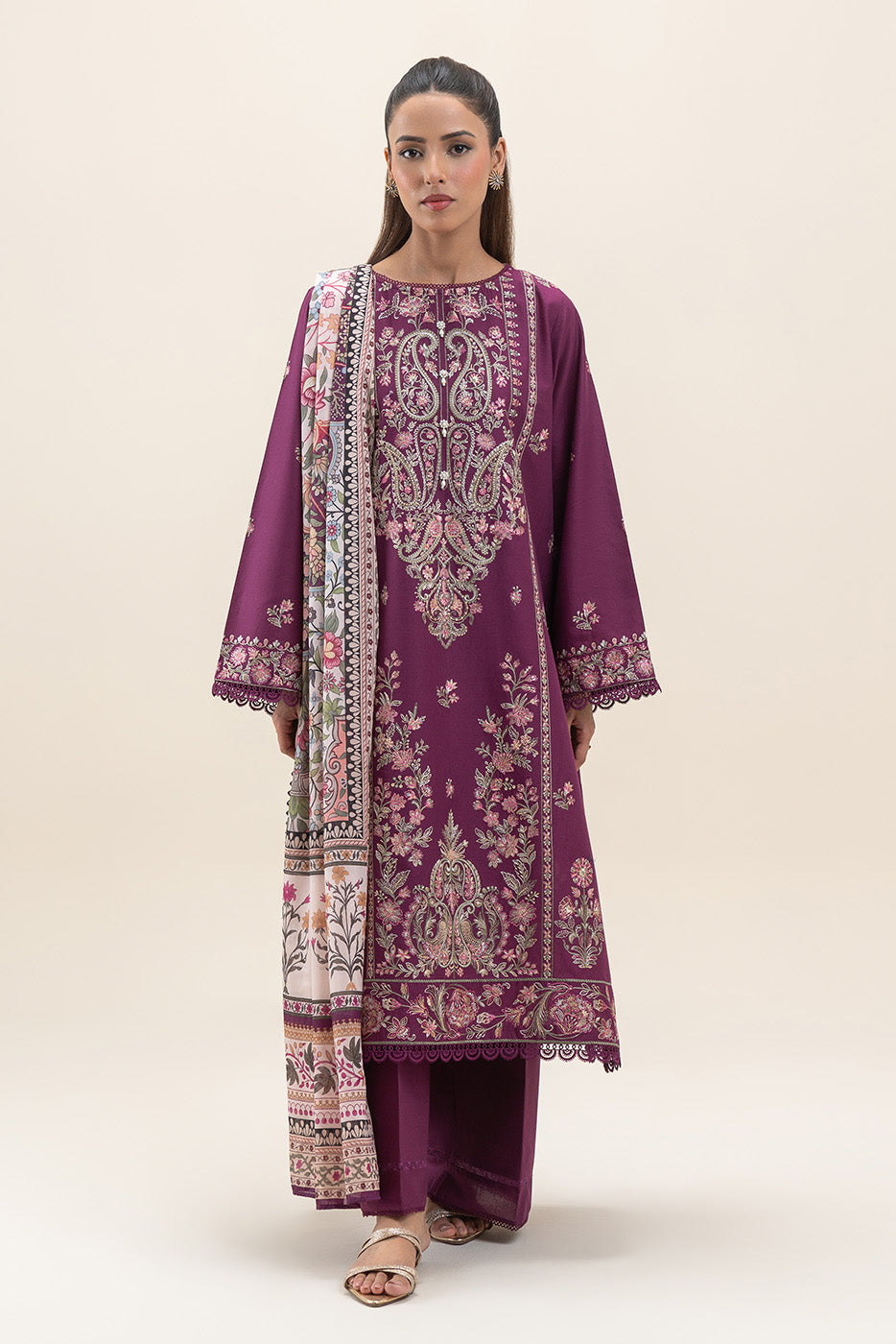 3 PIECE EMBROIDERED LAWN SUIT-MAGENTA GLAM (UNSTITCHED)