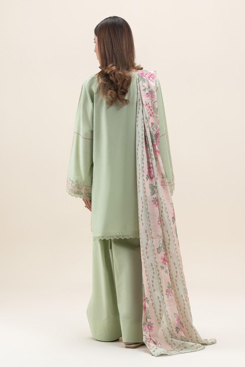 3 PIECE EMBROIDERED LAWN SUIT-FLORA MINT (UNSTITCHED)
