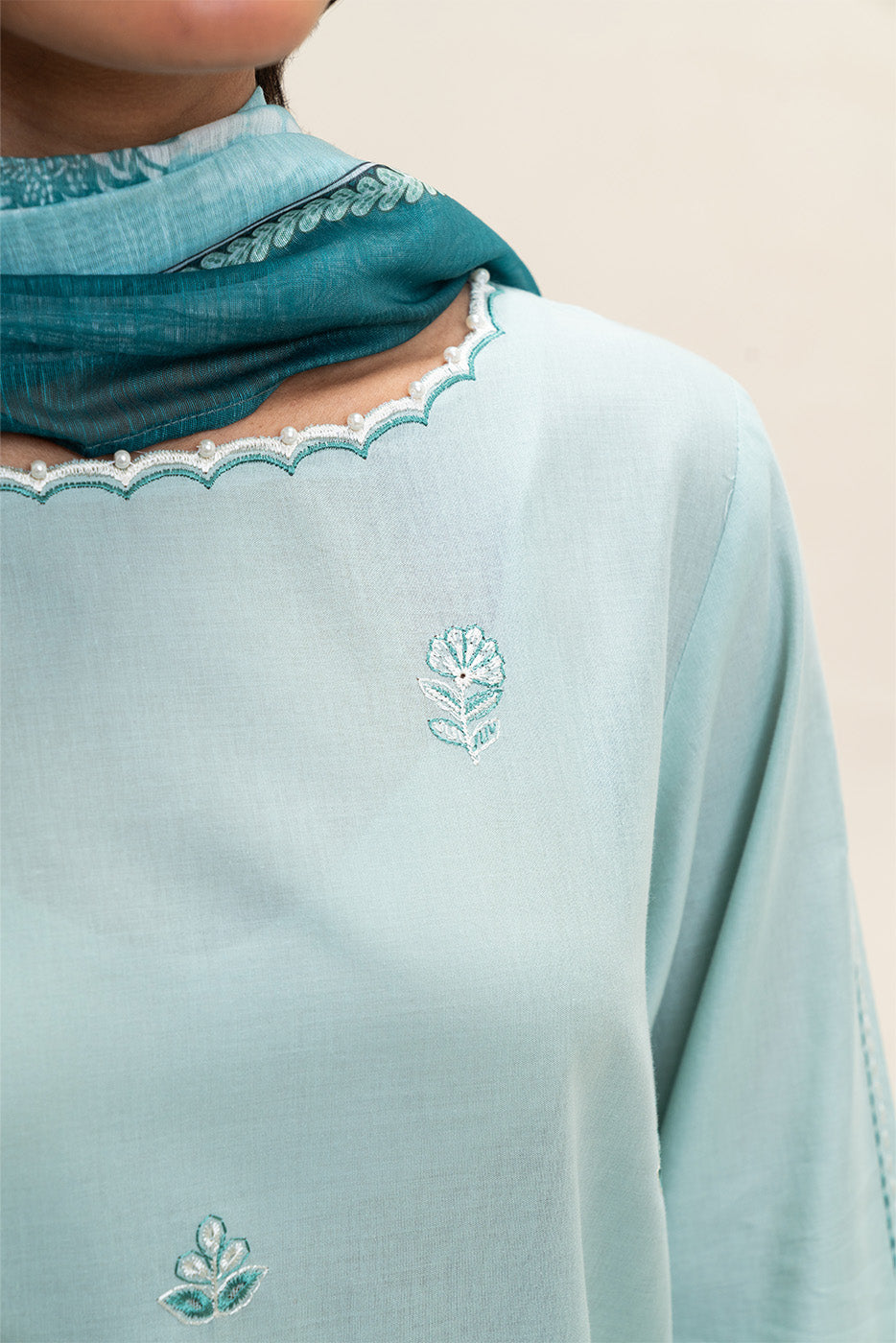 3 PIECE EMBROIDERED LAWN SUIT-VERDANT MEADOW (UNSTITCHED)