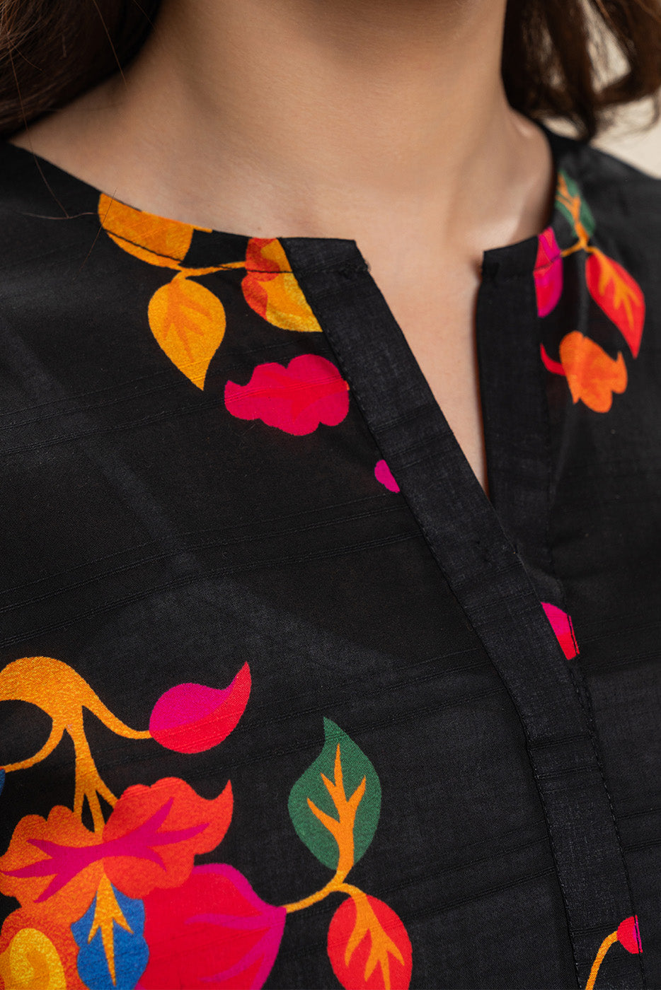 2 PIECE PRINTED LAWN DORIA SUIT (PRET)