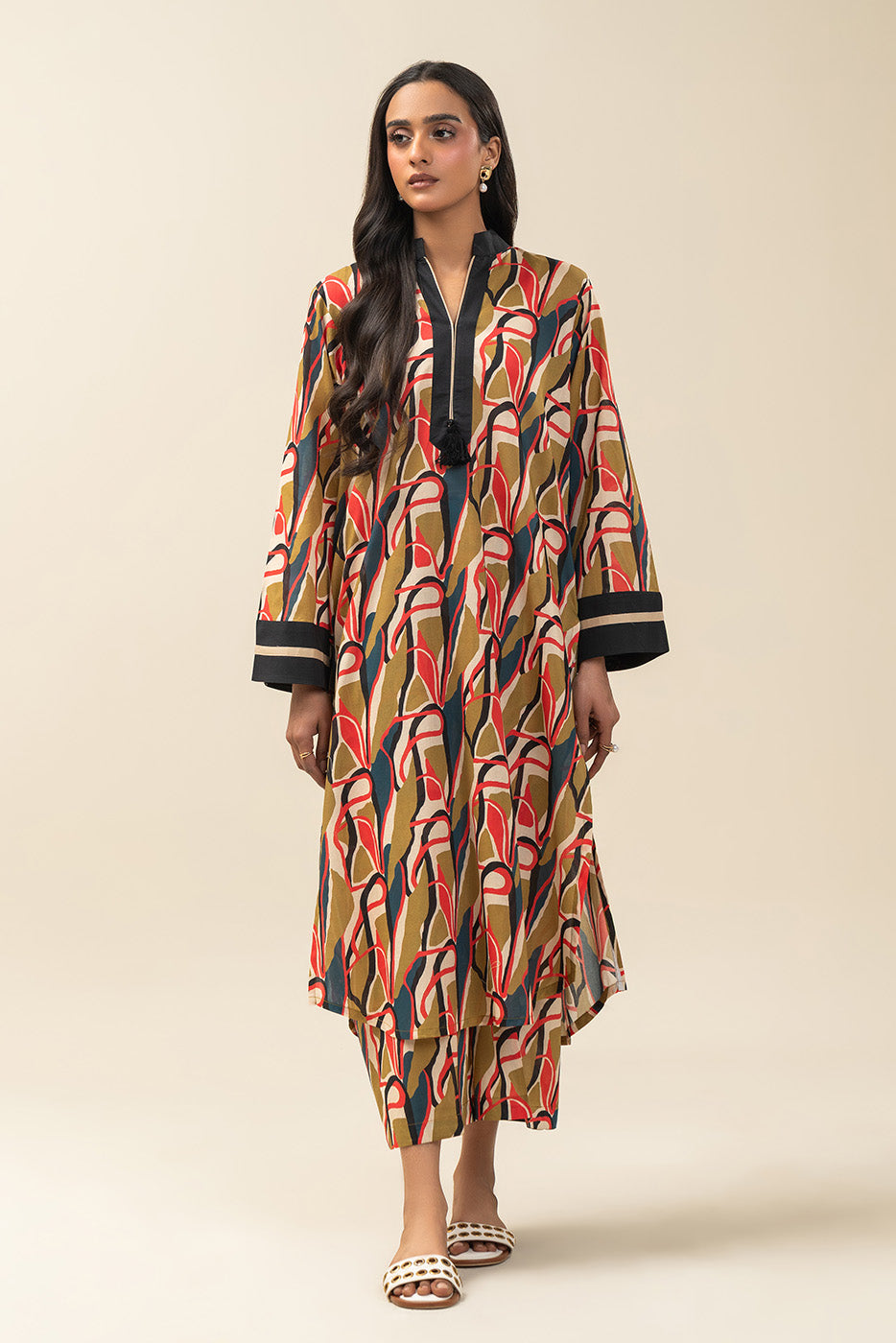 2 PIECE PRINTED LAWN SUIT (PRET)