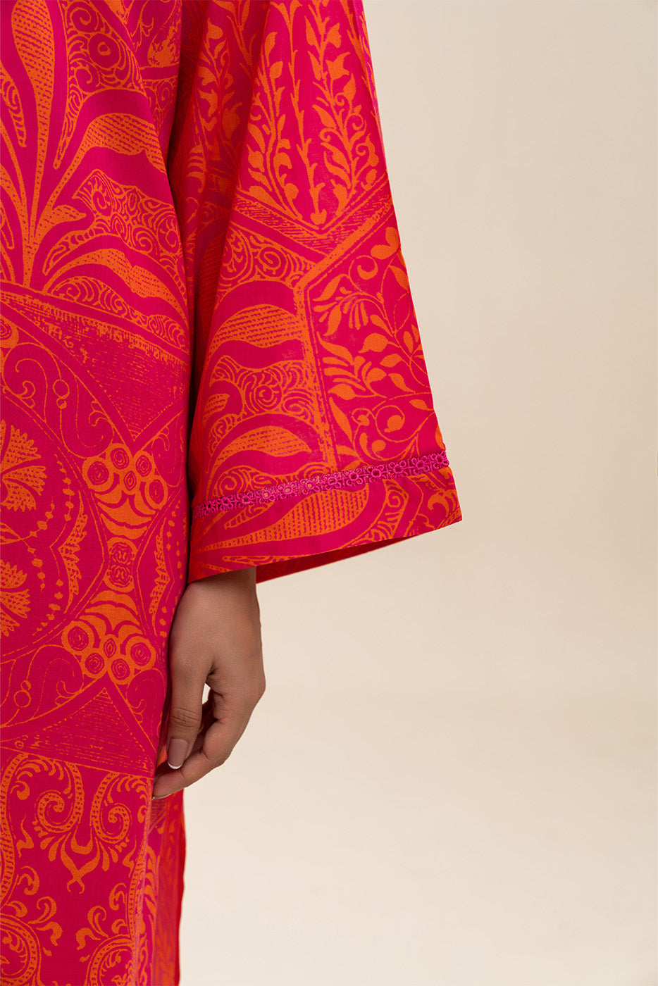 2 PIECE PRINTED LAWN SUIT (PRET)