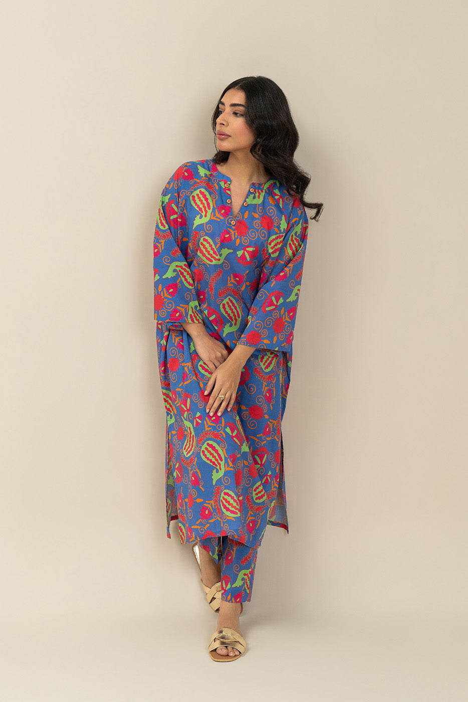 2 PIECE EMBROIDERED LAWN SUIT (PRET)