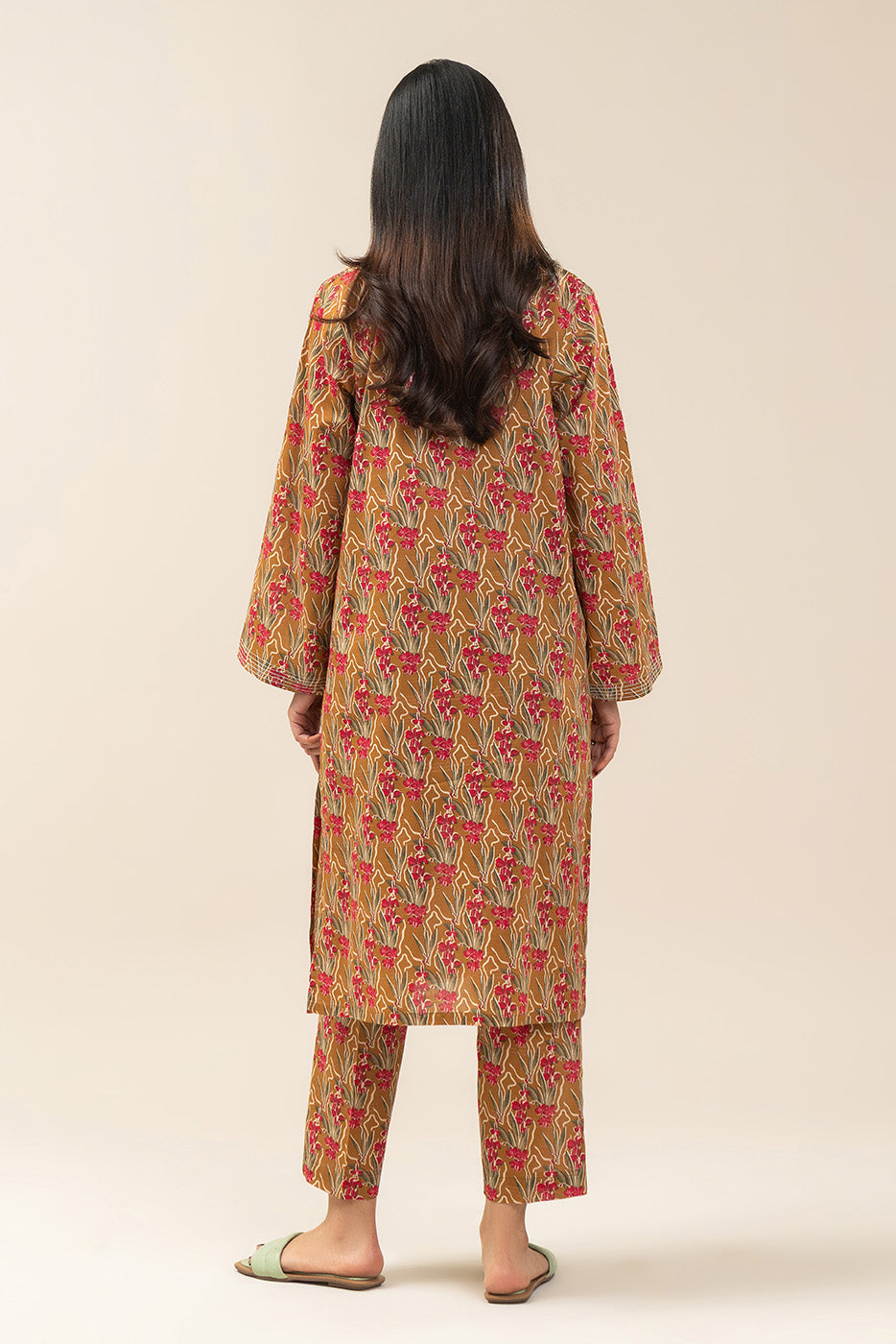 2 PIECE PRINTED LUREX LAWN SUIT (PRET)