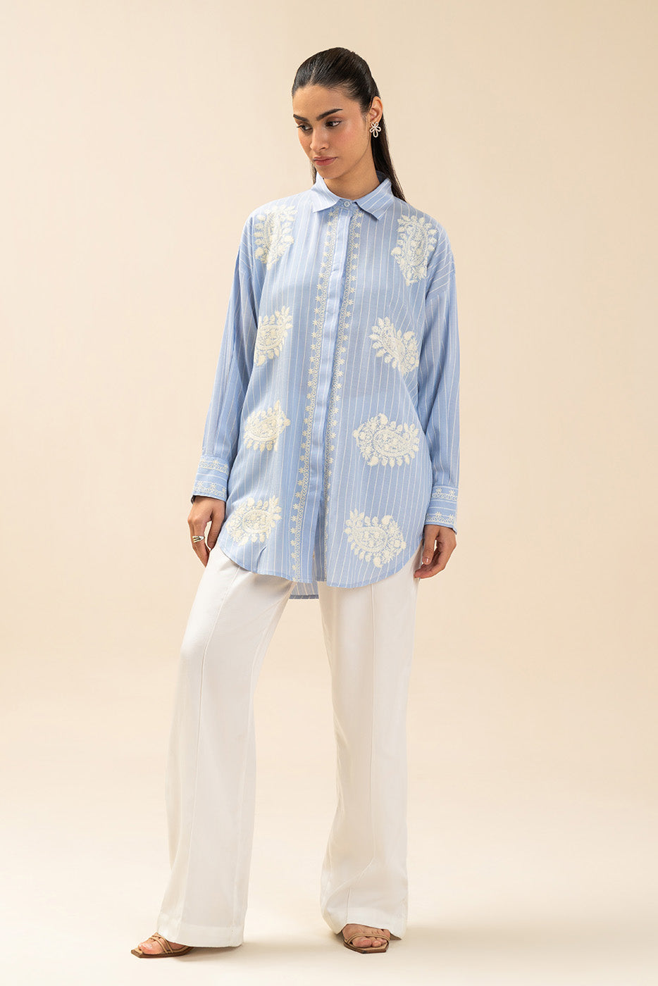 EMBROIDERED YARN DYED BLOUSE (FLOW)