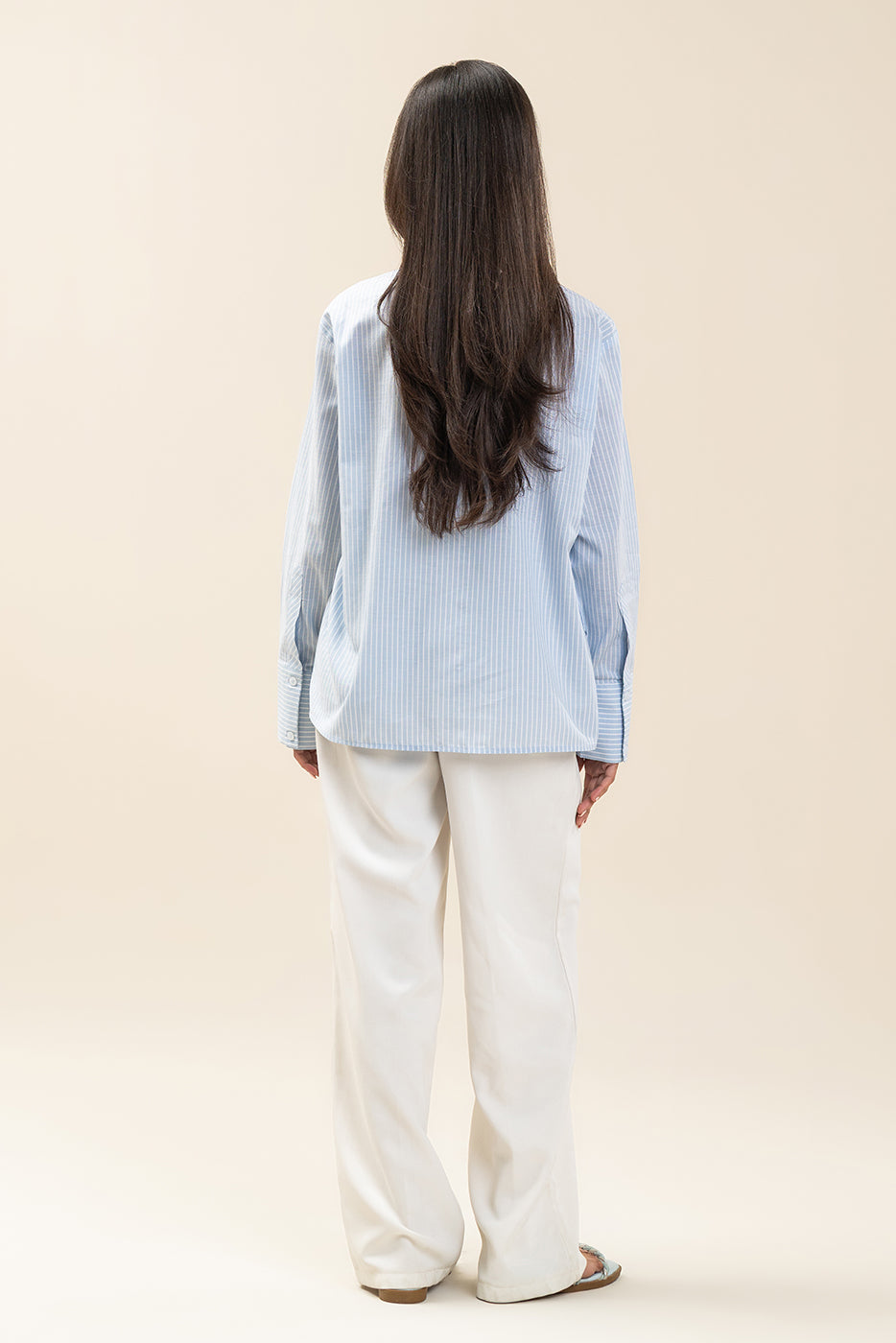 BUTTON DOWN TOP