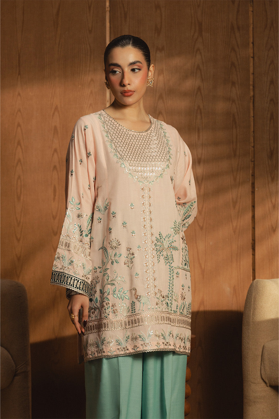 2 PIECE EMBROIDERED RAW SILK SUIT (LUXURY-PRET)