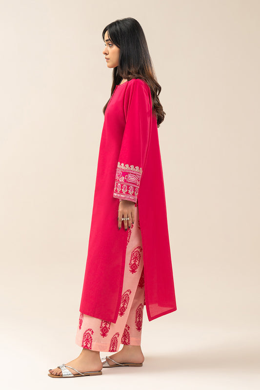 2 PIECE EMBROIDERED CAMBRIC SUIT (PRET)