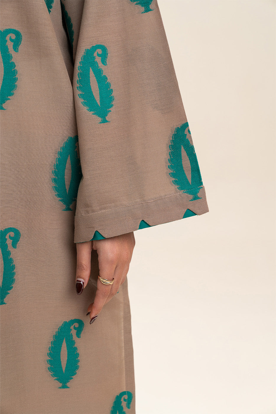 BASIC JACQUARD SHIRT (PRET)